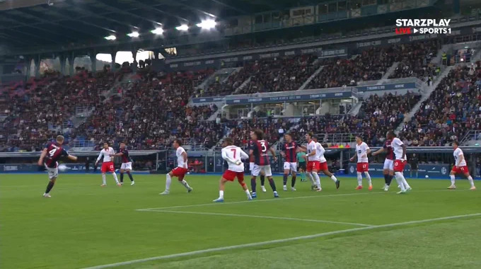 Gol Tommaso Pobega Para el equipo Bologna Contra Monza en el minuto 33