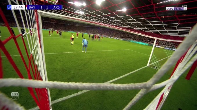Penalti Harry Kane Para el equipo FC Bayern Contra Arsenal en el minuto 61