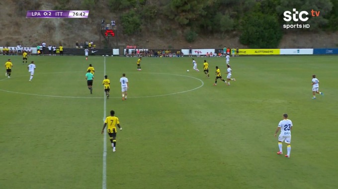 Autogol Mohammed Barnawi Para el equipo Al Ittihad Contra Las Palmas en el minuto 78