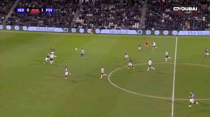 Goal Lequincio Zeefuik For Team Heracles Against PSV Eindhoven minute 80