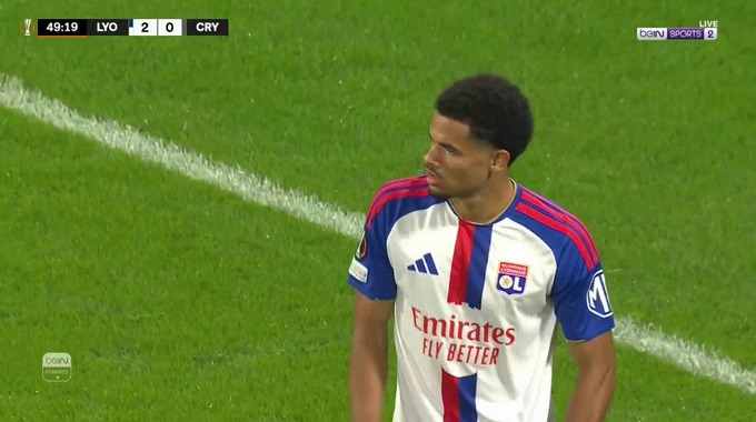 Gol Yéremy Pino Para el equipo Crystal Palace Contra Lyon en el minuto 50