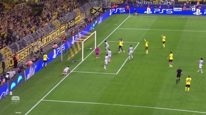 Own Goal Renato Veiga For Team Villarreal Against Dortmund minute 53