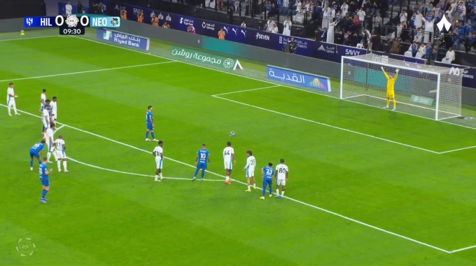 Penalti Rúben Neves Para el equipo Al Hilal Contra NEOM SC en el minuto 10
