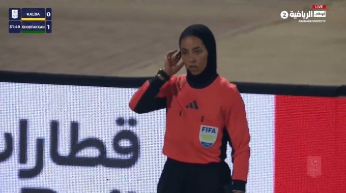 But annulé Adama Diallo Pour l’équipe Khorfakkan Contre Kalba à la minute 32