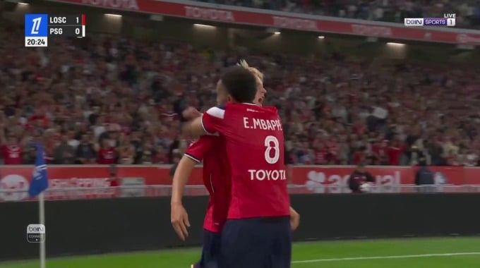 But Hákon Arnar Haraldsson Pour l’équipe Lille Contre Paris-SG à la minute 21