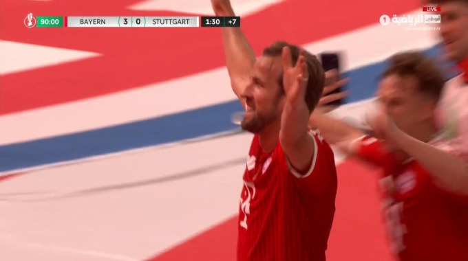 Penalti Harry Kane Para el equipo Bayern Münich Contra VfB Stuttgart en el minuto 90