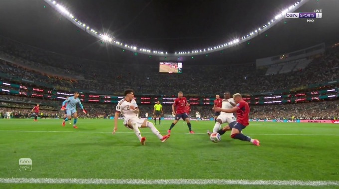 Goal Julián Quiñones For Team Mexico Against Czechia minute 61