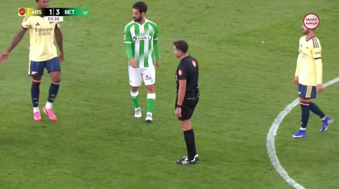 Remplacement Louie Copley Pour l’équipe Arsenal Contre Real Betis à la minute 56