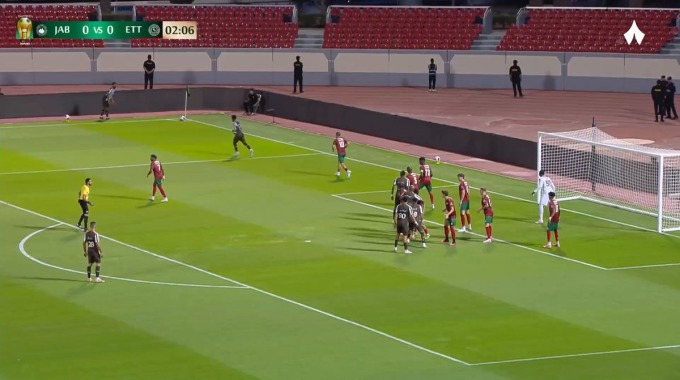 CrossBar Luvannor For Team Al Jabalain Against Al-Ettifaq minute 2