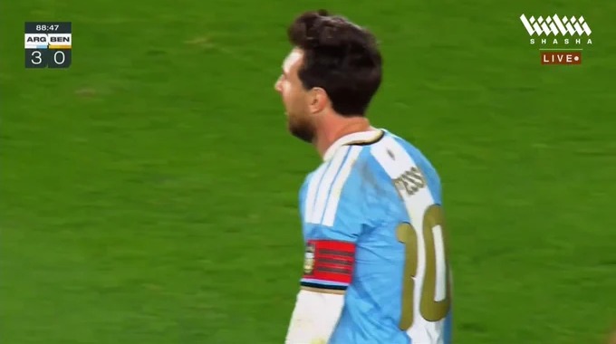 CrossBar Lionel Messi For Team Argentina Against Benin minute 89