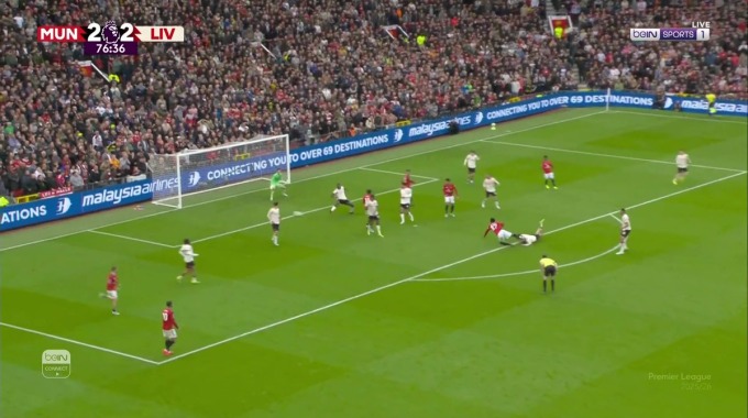 But Kobbie Mainoo Pour l’équipe Man United Contre Liverpool à la minute 77