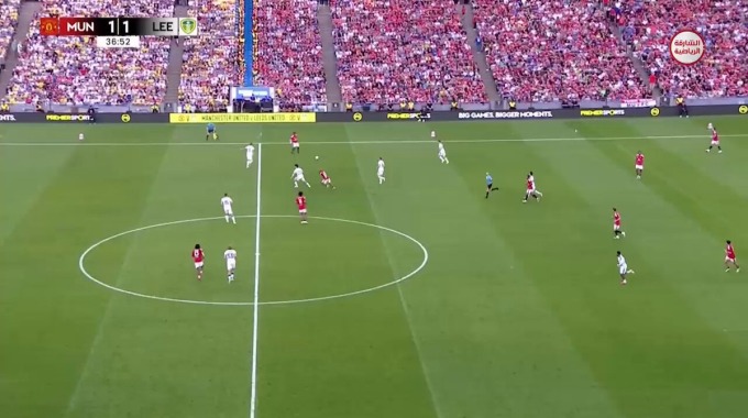 CrossBar Bryan Mbeumo For Team Man United Against Leeds United minute 38